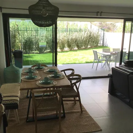Oasis 325 Cronos Homes Szálloda Estepona
