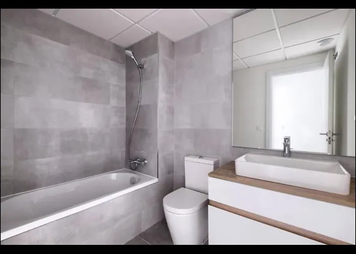 Oasis 325 Cronos Homes * 에스테포나