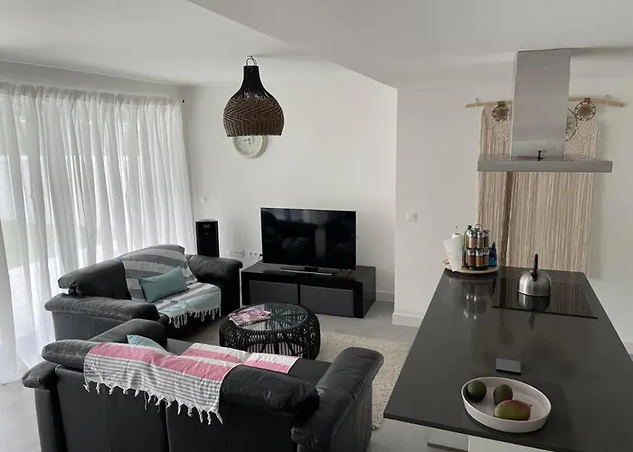 Oasis 325 Cronos Homes *